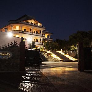 Arenas Hotel - Nuova Gestione 2025